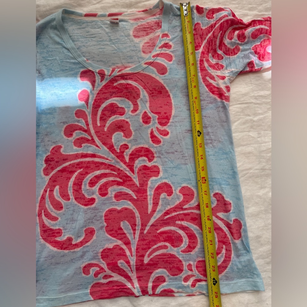 Before + Again pale blue & pink 3/4 sleeve scoop neck burnout shirt large - Picture 7 of 9